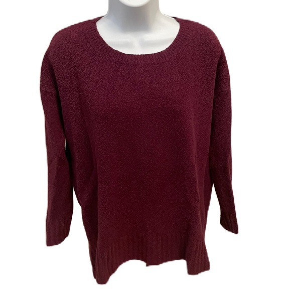 Burgundy Express relaxed sweater, size M - Picture 2 of 8
